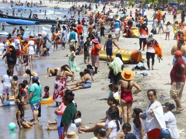 El Feriado Morazánico 2026 está cada vez más cerca y miles de hondureños se preparan para salir de sus ciudades, visitar familiares o conocer algunos de los destinos turísticos que ofrece el país.
