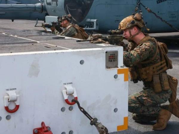 El gobierno de Venezuela ha denunciado la presencia de militares y embarcaciones estadounidenses, las cuales se estarían preparando para una invasión.