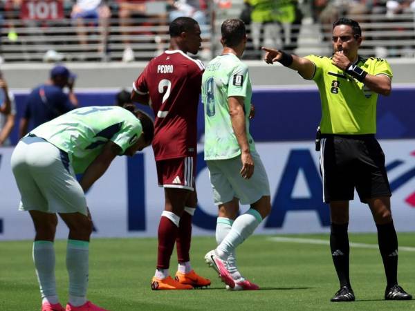 La jugada es una de las primeras grandes polémicas del Mundial 2026.