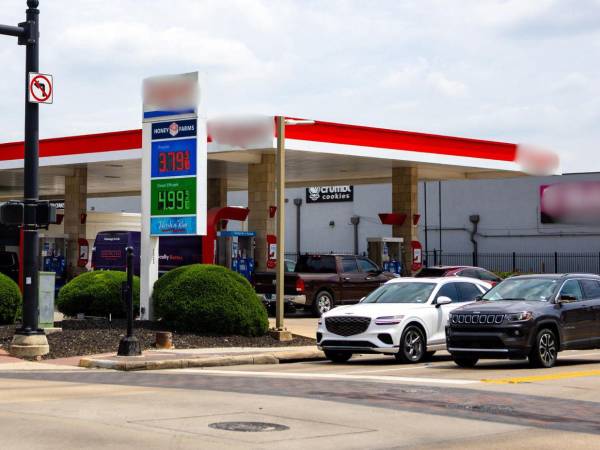 Hace un año, el precio promedio del galón de gasolina se situaba en 3,19 dólares.