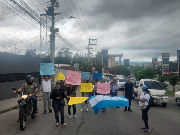 Los docentes se movilizarán a la Comisión Nacional de Bancos y Seguros pidiendo que se auditen los fondos de los colegios magisteriales y del Inprema.