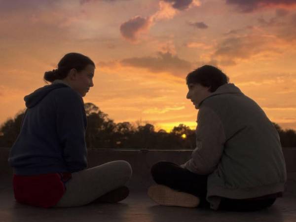 El episodio final, titulado The Rightside Up, se estrenará de manera simultánea en cines y en Netflix.