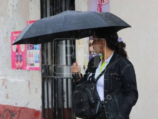 Estas medidas entraron en vigencia a partir de las 6:00 p.m. de este sábado 10 de octubre y se extenderán durante 48 horas.