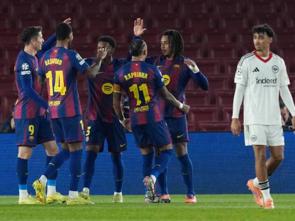 Imágenes del desarrollo del partido.