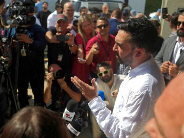 El mandatario israelí agradeció la solidaridad del alcalde saliente y le deseó éxito en sus próximos proyectos.