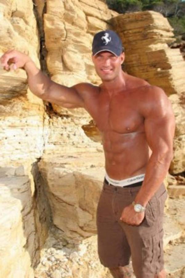 El nuevo guardaespaldas de Adele se está robando todas las miradas