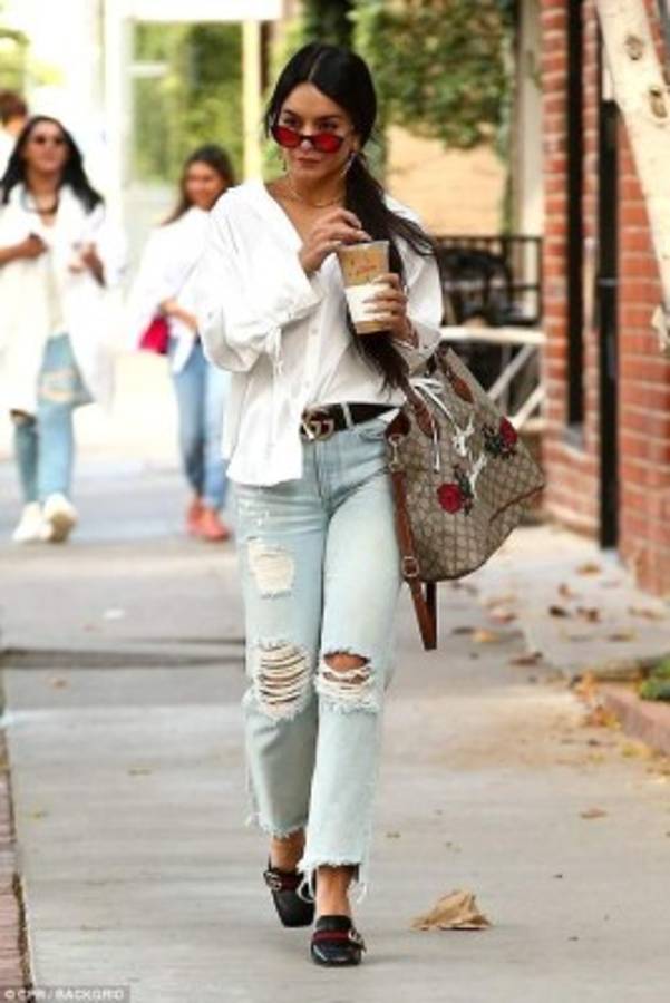 Inspire su outfit en el look de las celebridades