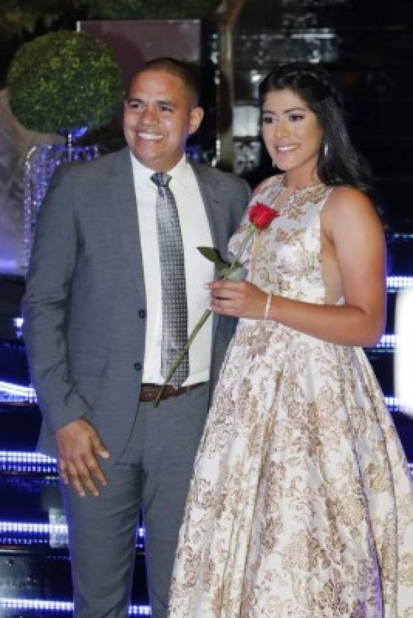 Prom generación 2019 de CEAD Christian School, una noche para recordar