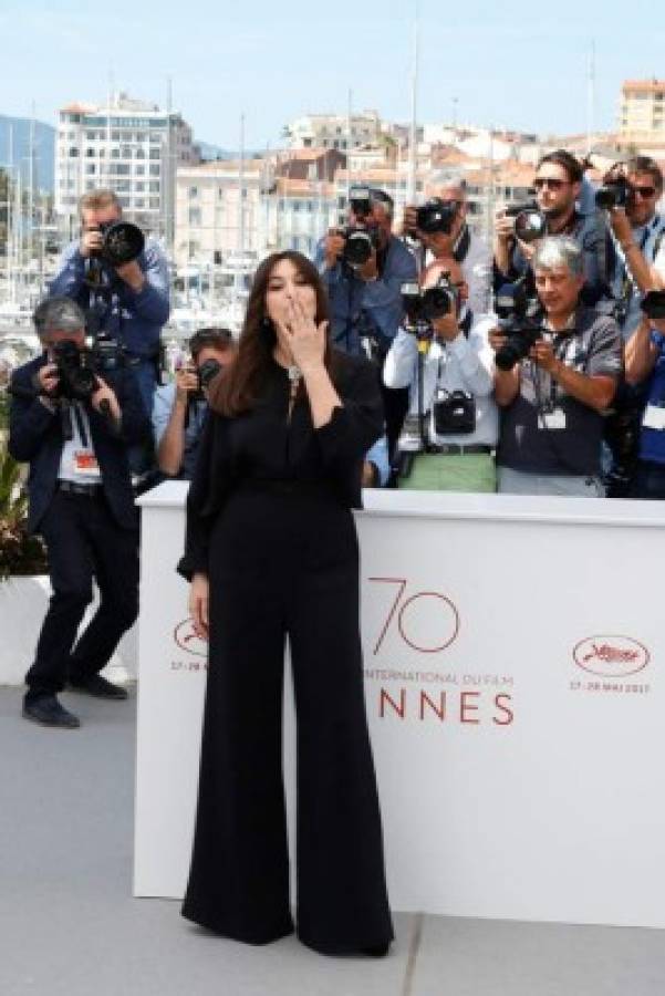 Desfile de estrellas que derrochan suspiros en el festival de cannes