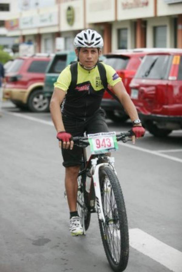 Jonny Mairena, el ciclista del pueblo
