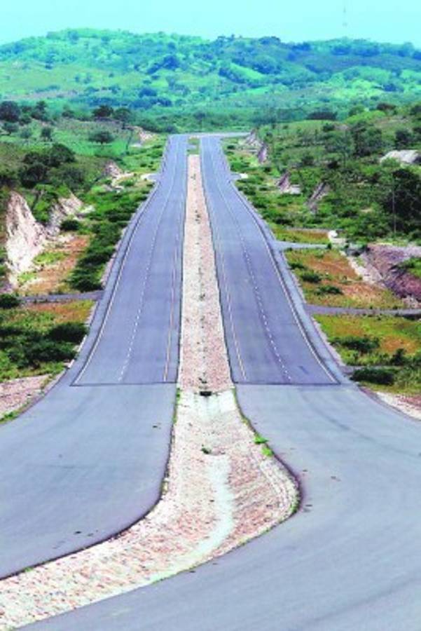 Canal Seco de Honduras está avanzado en un 80 por ciento