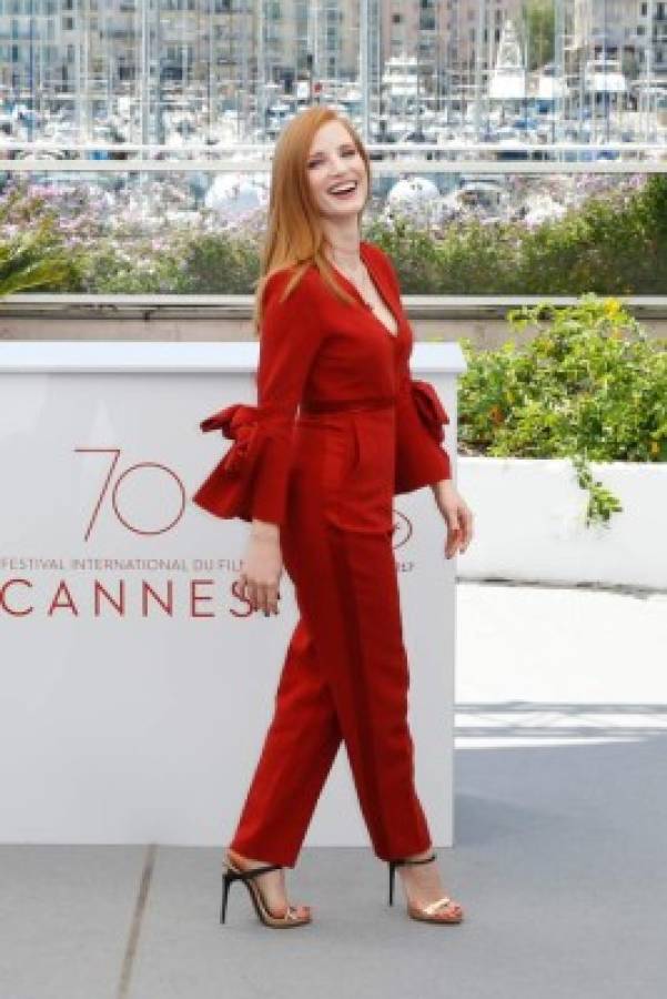 Desfile de estrellas que derrochan suspiros en el festival de cannes