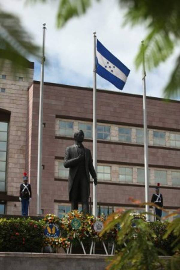 Soldados de Morazán celebran su día junto al pueblo capitalino