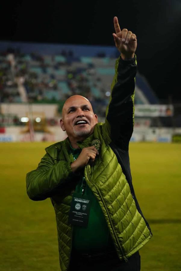 ¡Espectáculo! Marathón montó una verdadera fiesta verdolaga en su centenario