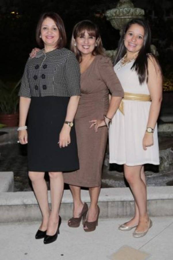 Sorpresas y mucha diversión para despedir a Gabriela