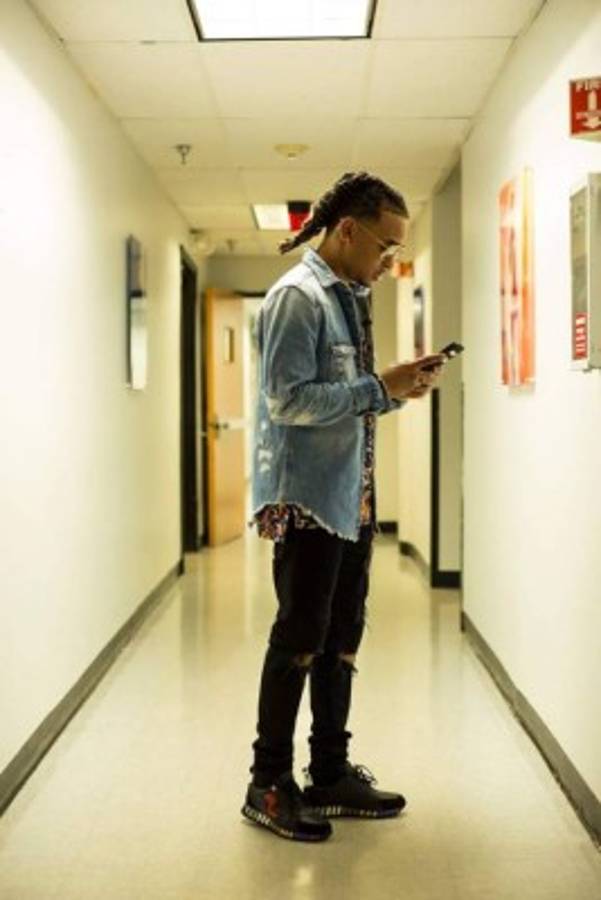 Inundan de críticas Facebook de Ozuna tras agresión a guardia que sería hondureño