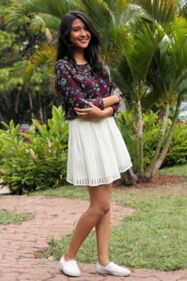 Así visten las estudiantes de la UNAH