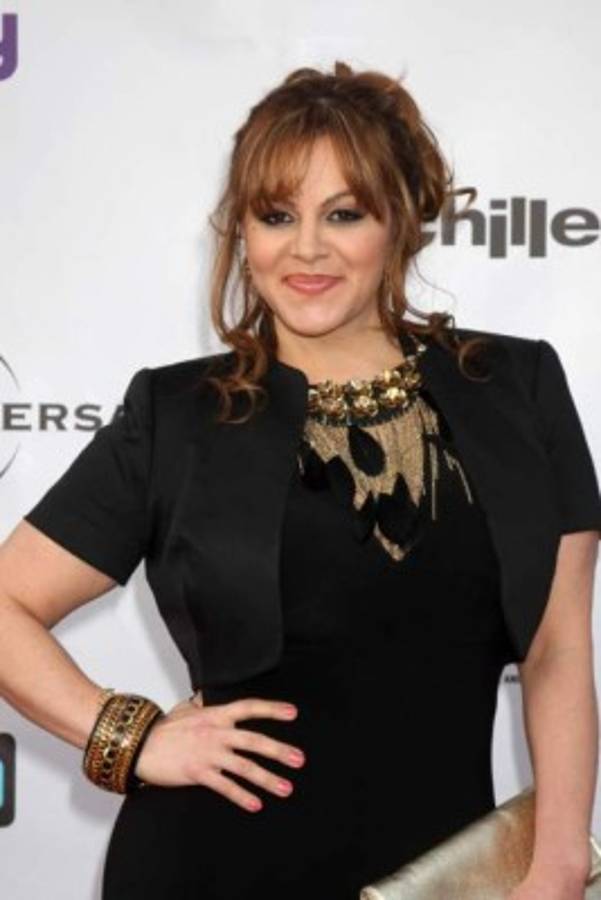 Video: Jenni Rivera revive en forma de holograma y se arma tremenda polémica