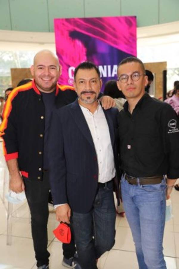 Un brindis por Estilo Moda 2021