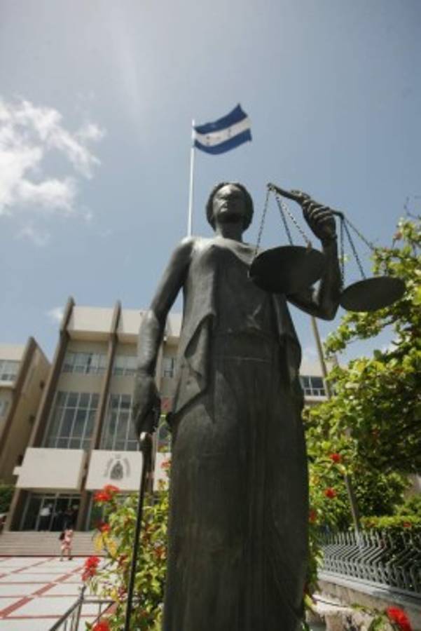 El impresionante legado del escultor hondureño Mario Zamora Alcántara