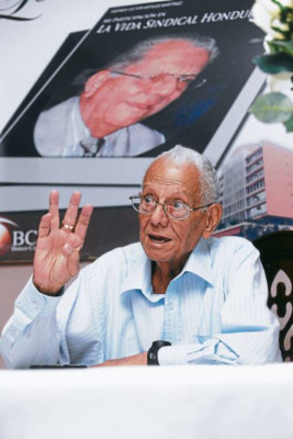 Liderazgo acomodado y una asamblea inactiva debilitan el sindicalismo en Honduras