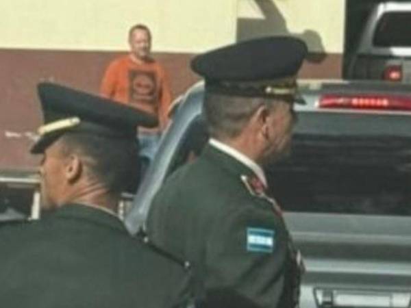 Se desconoce si la nueva cúpula militar abordó con Luis Redondo asuntos relacionados con los resultados electorales que dieron como ganador a Nasry Asfura en el nivel presidencial.