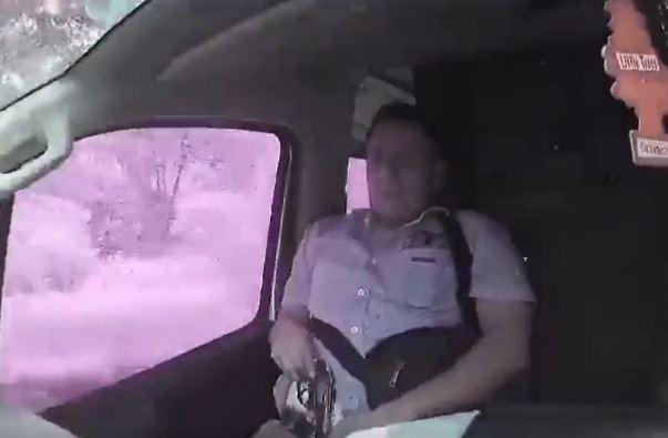 Les dejó un teléfono y un disparo en el parabrisas: así captaron a extorsionador que amenazó a conductor en Villanueva