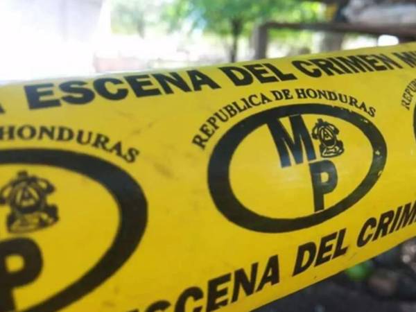 Las autoridades policiales llegaron al lugar para comenzar las investigaciones del caso. Imagen referencial de archivo.