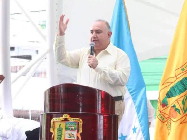 Alexander López, alcalde de El Progreso, departamento de Yoro.