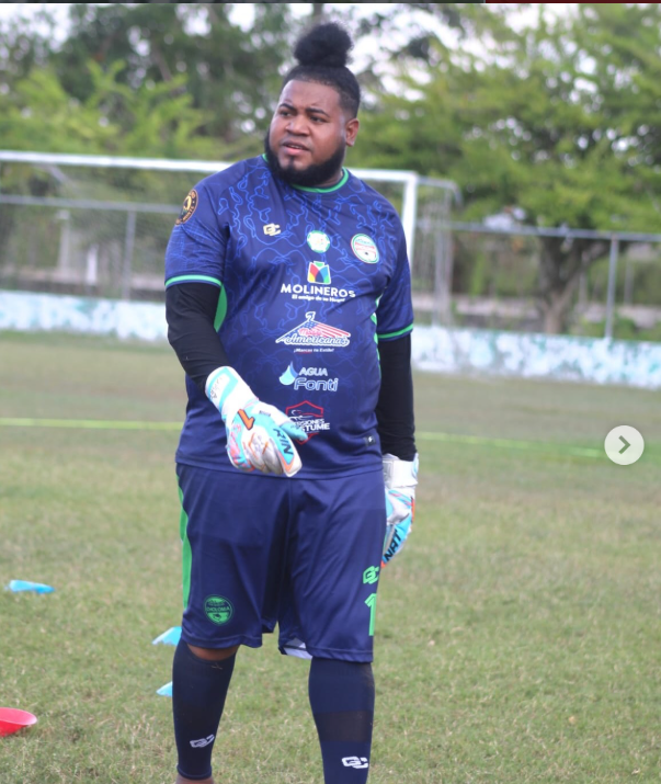 La More responde a críticas luego de ser presentado como nuevo jugador del Choloma