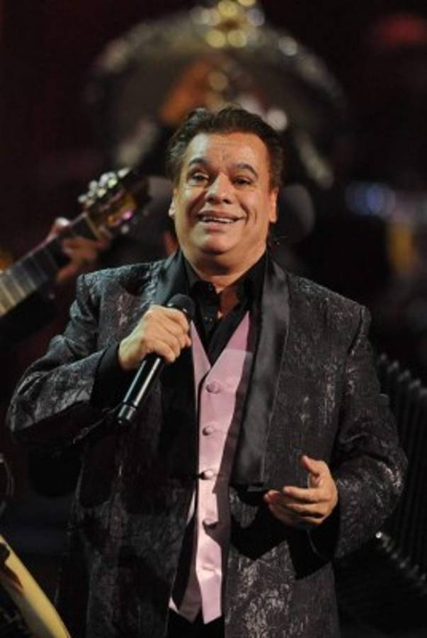 TNT compró derechos de serie basada en Juan Gabriel