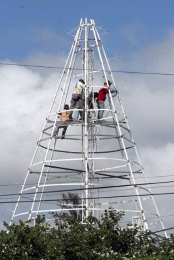 Cuatro villas navideñas iluminarán a la capital de Honduras en las fiestas decembrinas