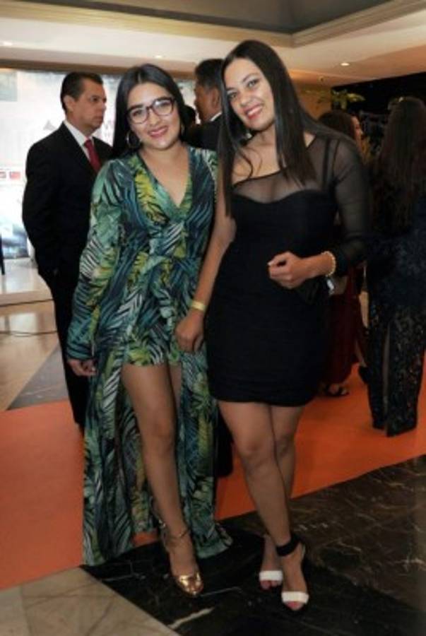 Elegante coctel para festejar el séptimo arte