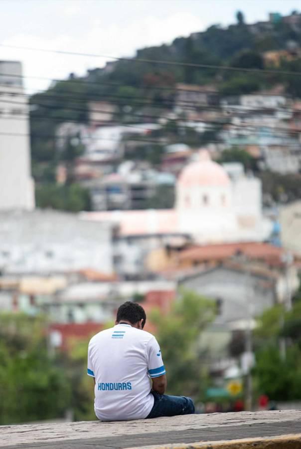 Periodista sorprende, petición a futbolista y respaldo total a la Selección de Honduras ante Haití