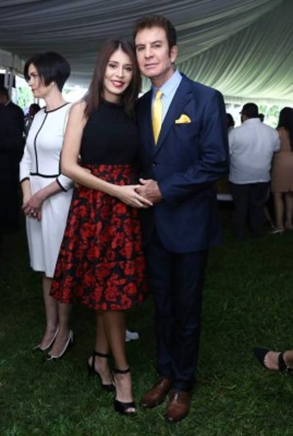 Al estilo country celebra Embajada de Estados Unidos en Honduras su independencia