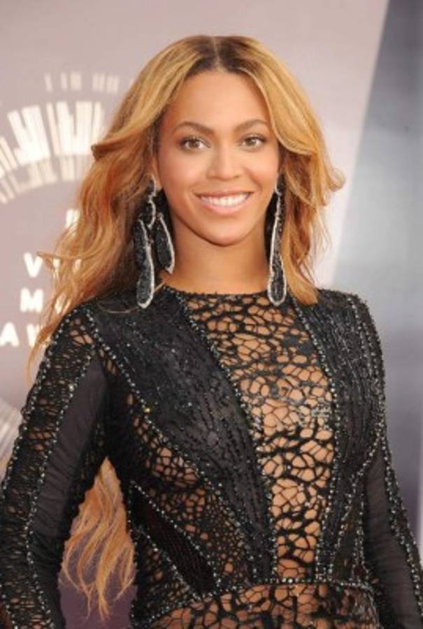 Famosos que se estancaron por lanzarse como solistas