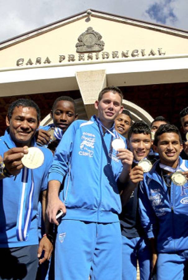 Un inolvidable doble aztecazo