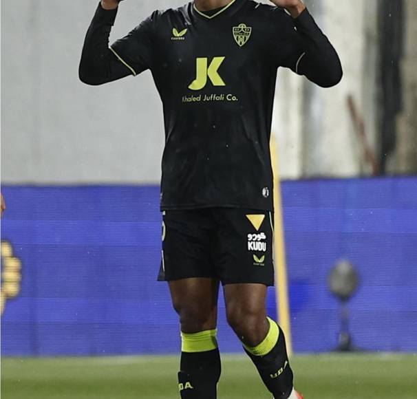 Antony “Choco” Lozano y su nueva novia a la que le dedica goles con el Almería