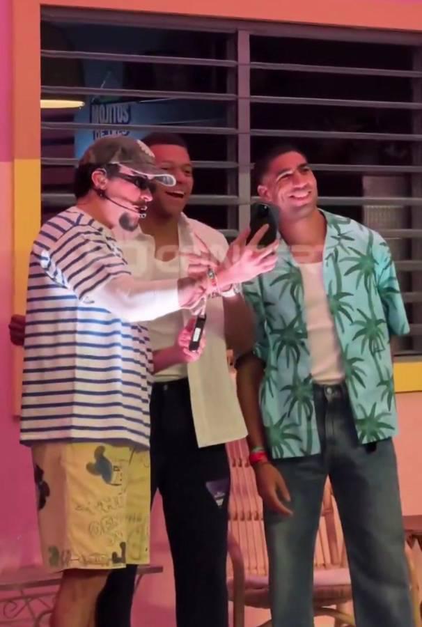 Mbappé y su mejor amigo sorprenden con Bad Bunny y Rodrygo con su bella novia