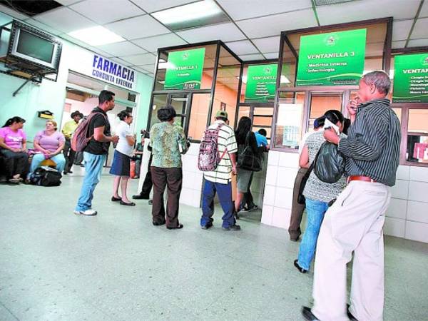 El proyecto de seguridad social para una vida mejor es violatorio de los convenios internacionales, sostienen las centrales obreras