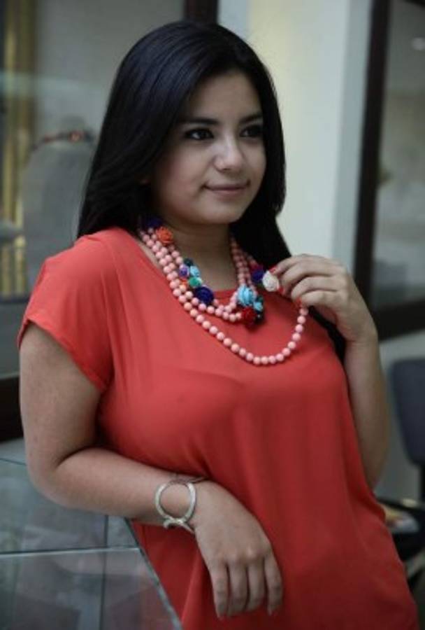 Una hermosa y elegante fusión de pedrería