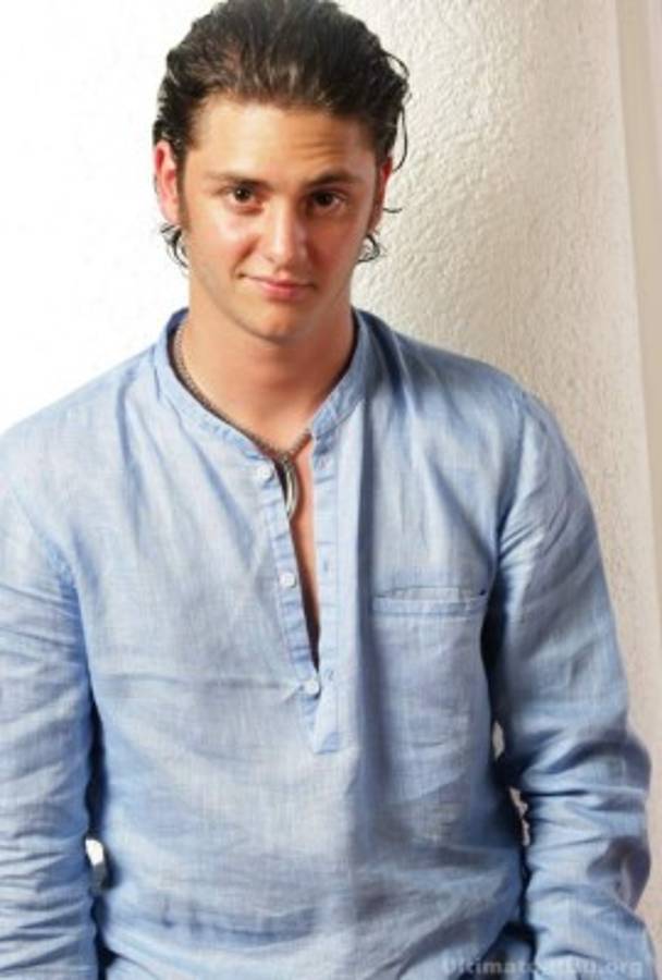 Famosos que se estancaron por lanzarse como solistas