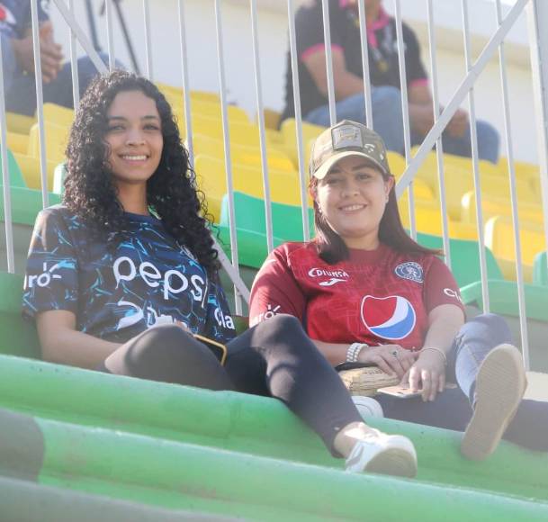 No se mira por TV: atractivas motagüenses imponen presencia en el Carlos Miranda