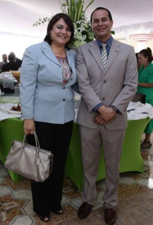 Congreso Nacional premia la excelencia y honradez