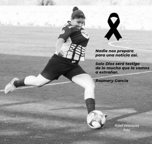 “Adiós Francis, nunca te olvidaremos”: sepultan a Francis Rosmery Ochoa, la joven atropellada en el bulevar Morazán