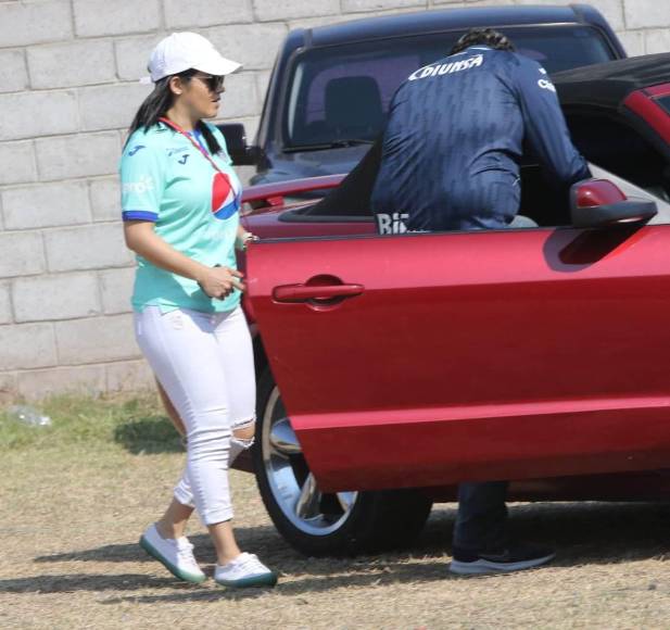 No se mira por TV: atractivas motagüenses imponen presencia en el Carlos Miranda