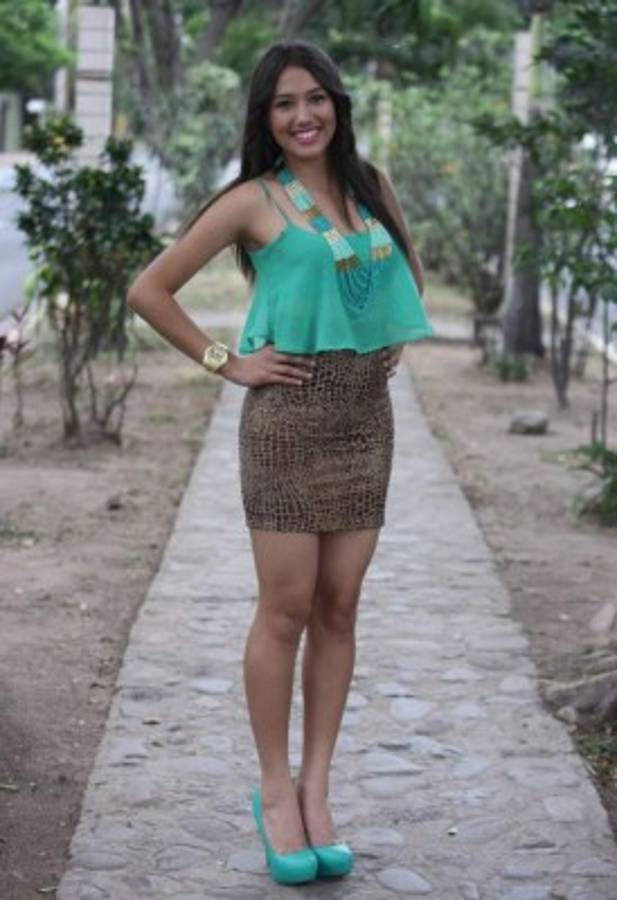 Vote y elija a la Chica del Central 2015