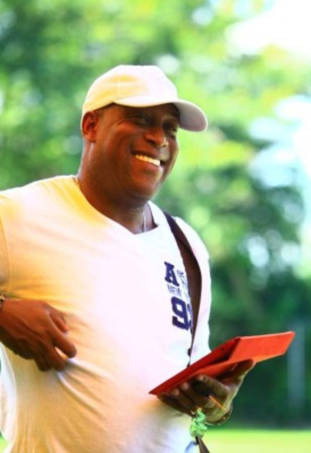 Polémico y amante del fútbol lírico, al Pelícano le llegó la hora