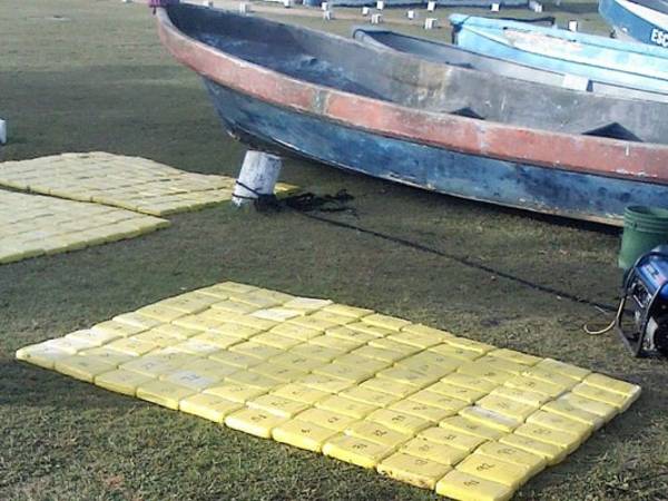 Cocaína decomisada en territorio hondureño en el marco de la operación Morazán-Sandino.