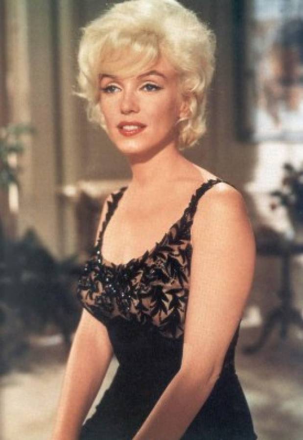 La mujer más deseada del mundo, Marilyn Monroe, está de fiesta